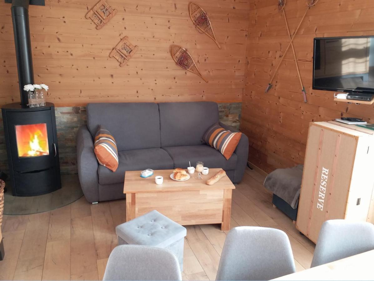 Residence Orazur: Charming Apartment with Wood Stove and Garden Font-Romeu-Odeillo-Via Exterior photo